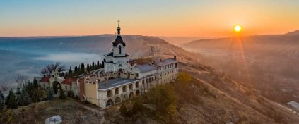 Uçaklı Moldova Doğa ve Kültür Turu (Vizesiz)